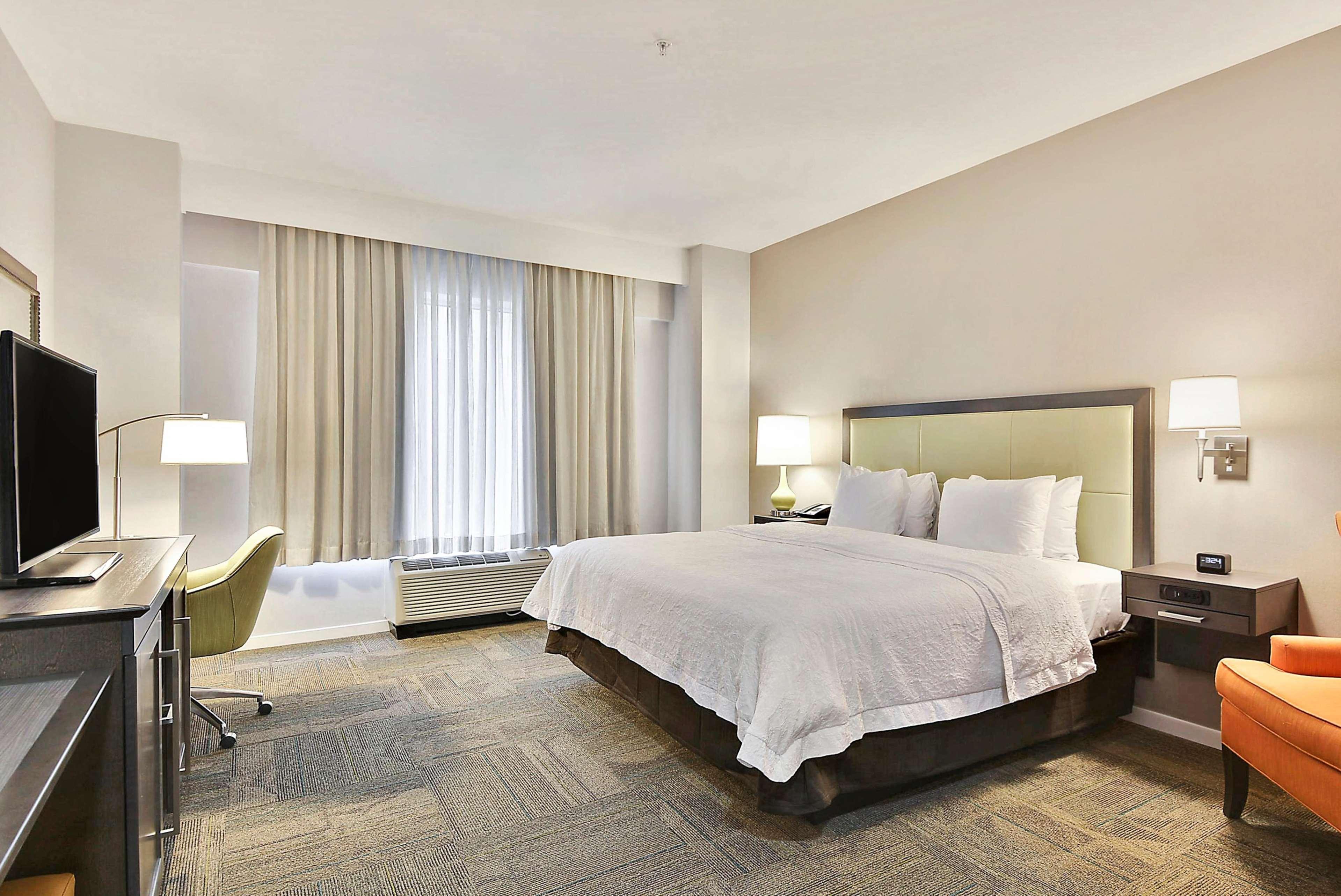 Hampton Inn Alexandria/Old Town Kültér fotó