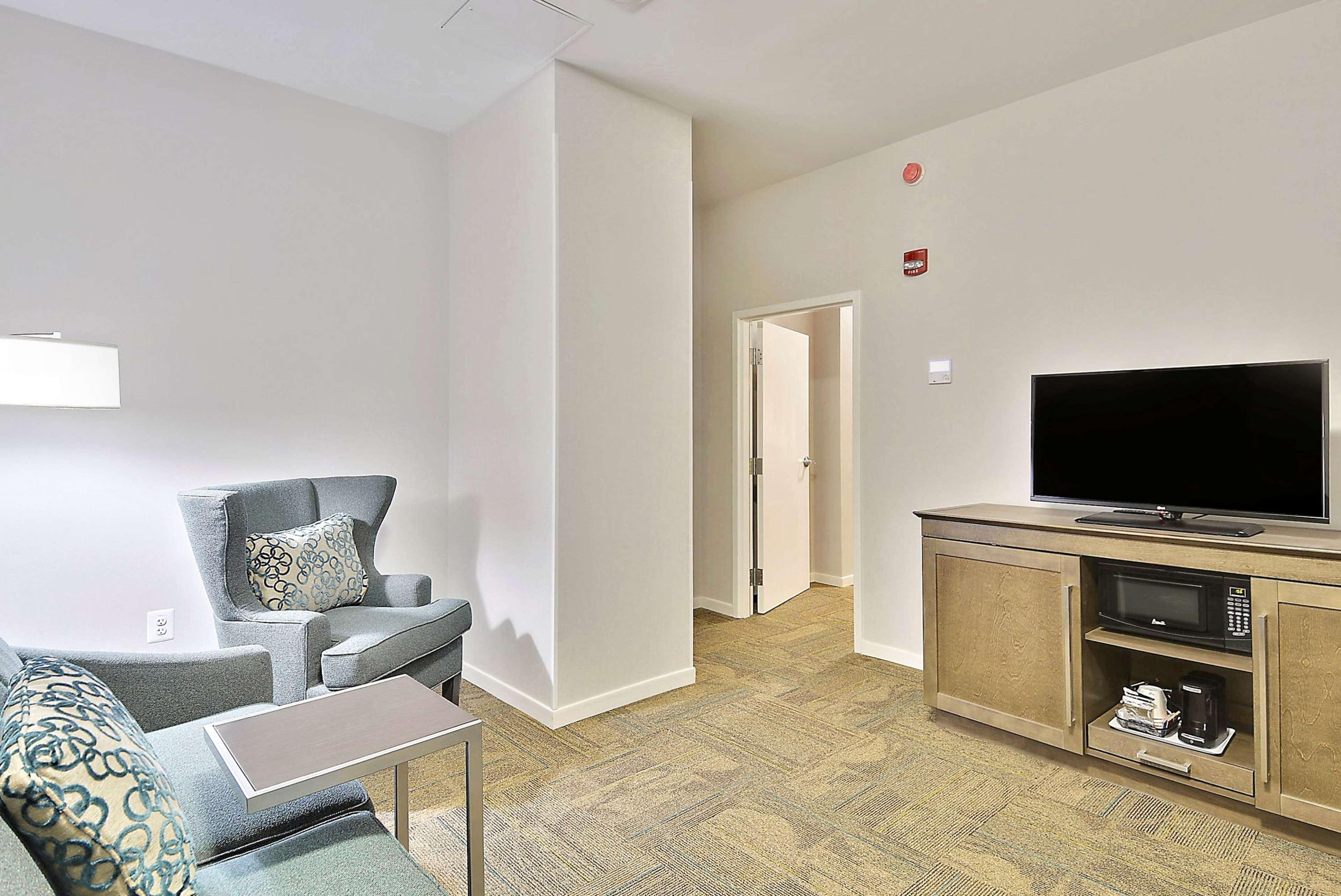 Hampton Inn Alexandria/Old Town Kültér fotó