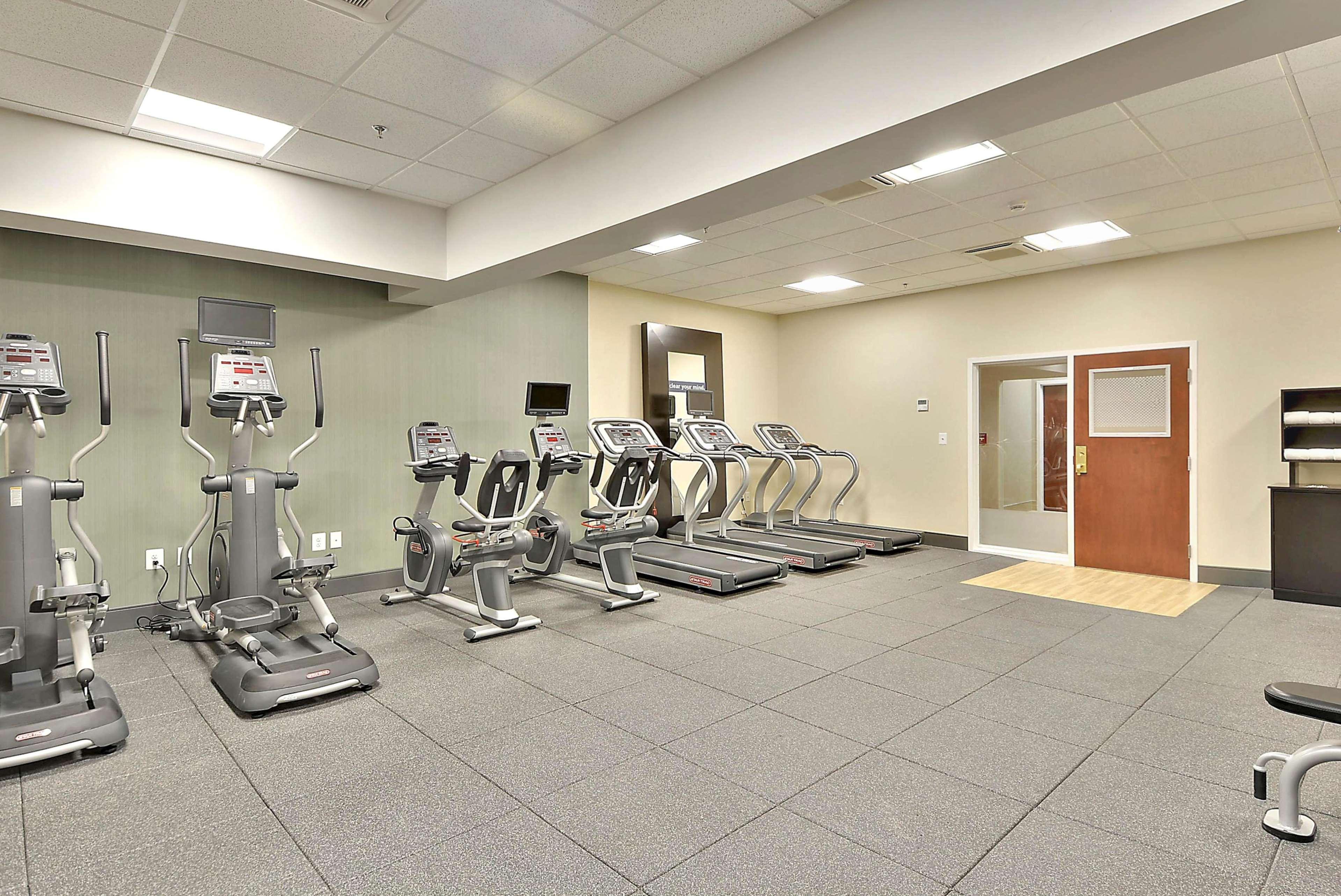 Hampton Inn Alexandria/Old Town Kültér fotó