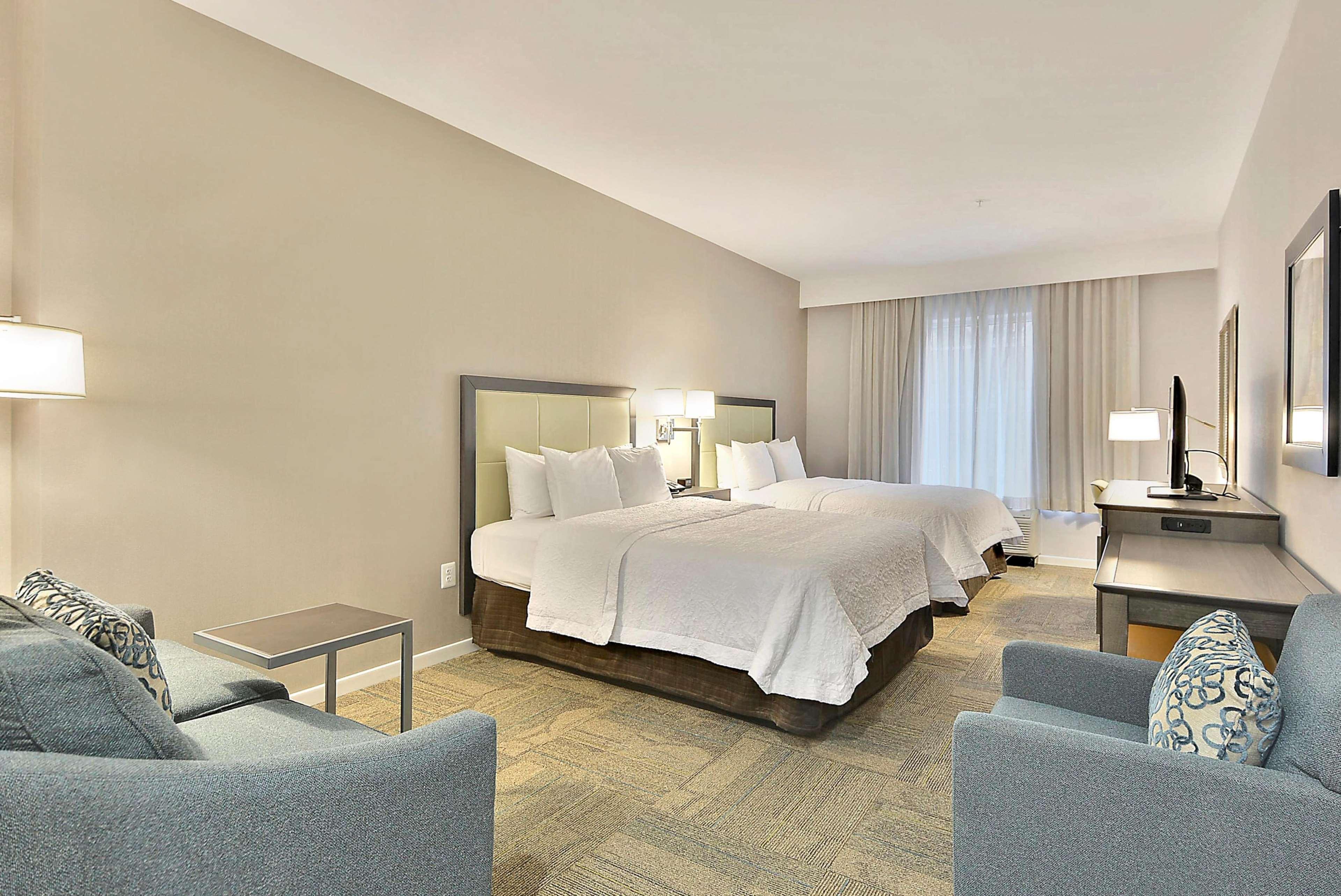 Hampton Inn Alexandria/Old Town Kültér fotó