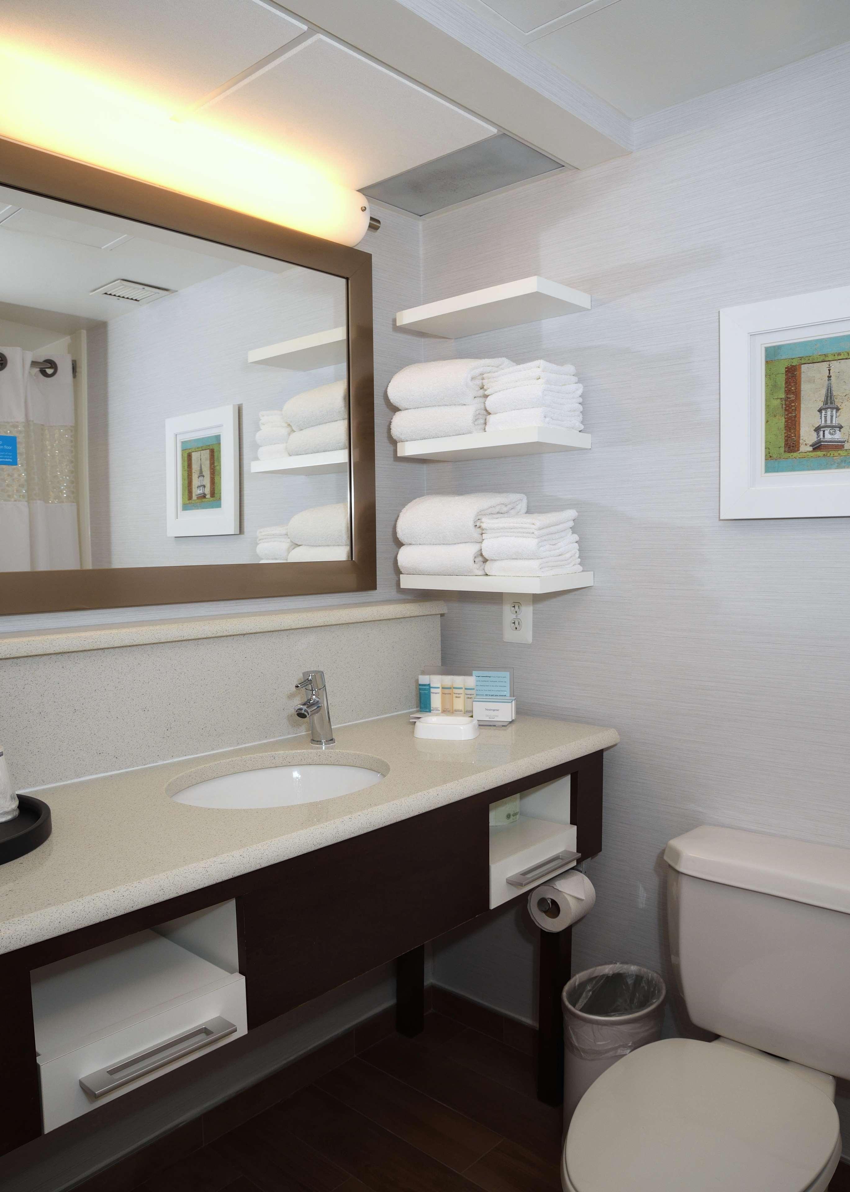 Hampton Inn Alexandria/Old Town Kültér fotó