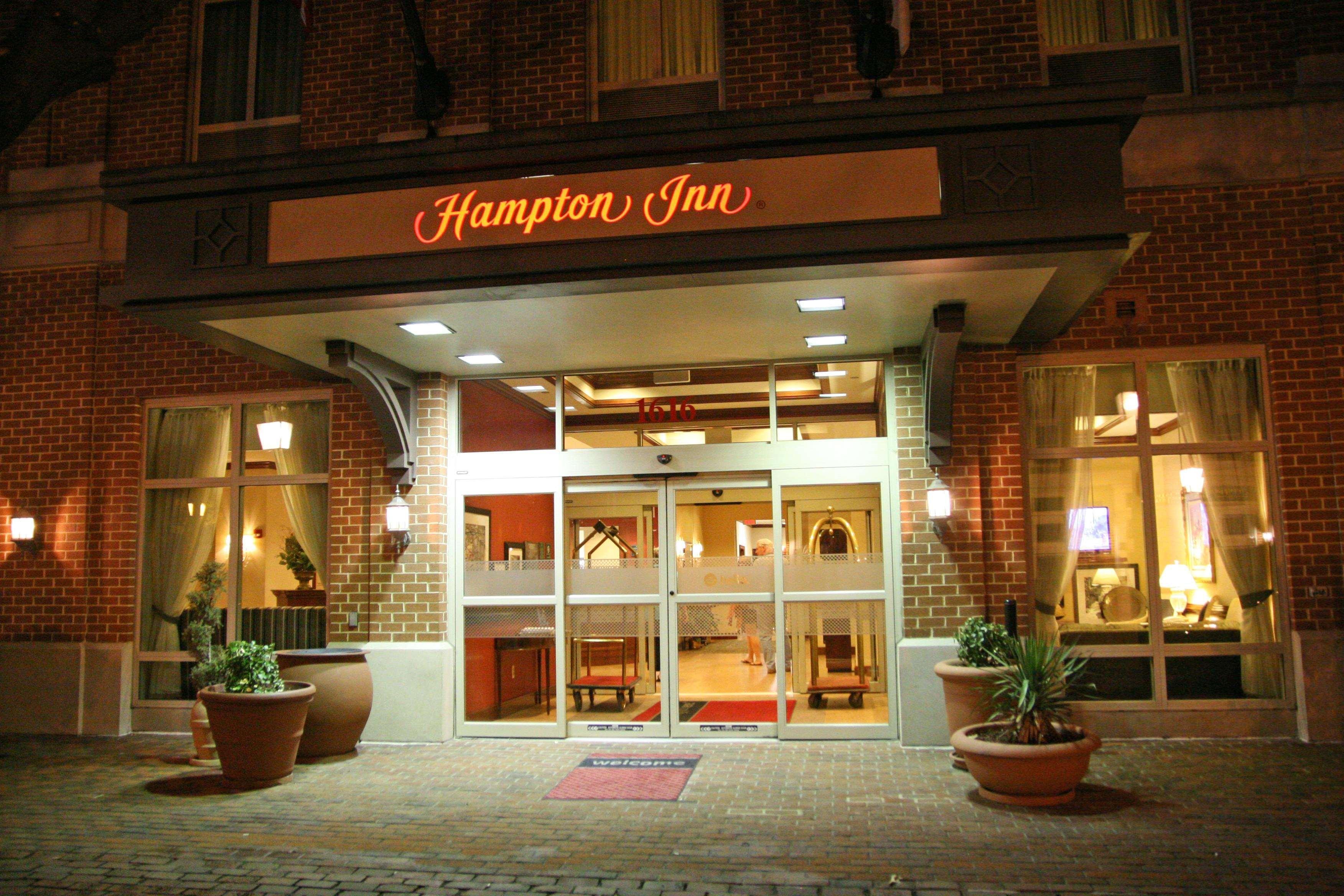 Hampton Inn Alexandria/Old Town Kültér fotó
