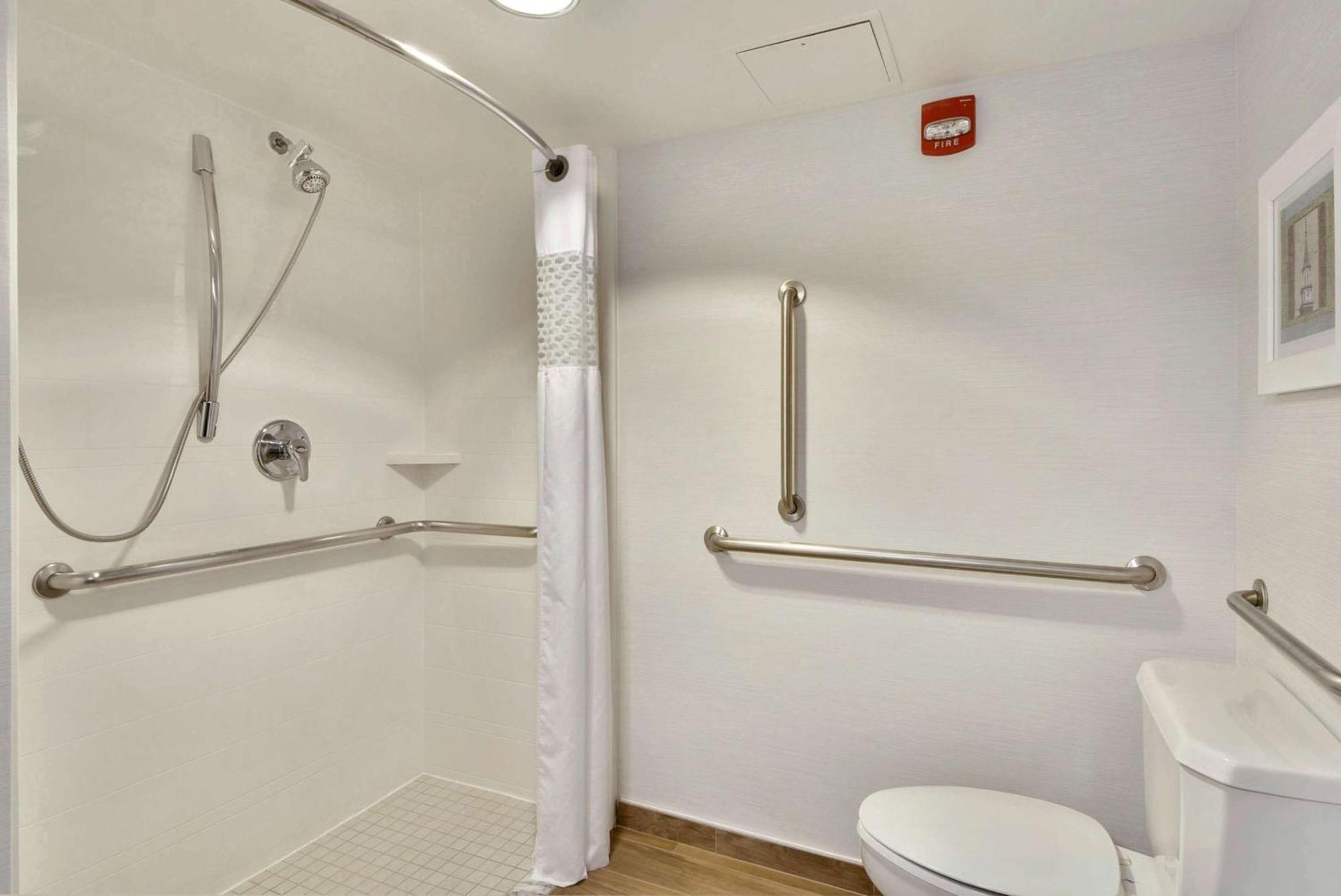 Hampton Inn Alexandria/Old Town Kültér fotó