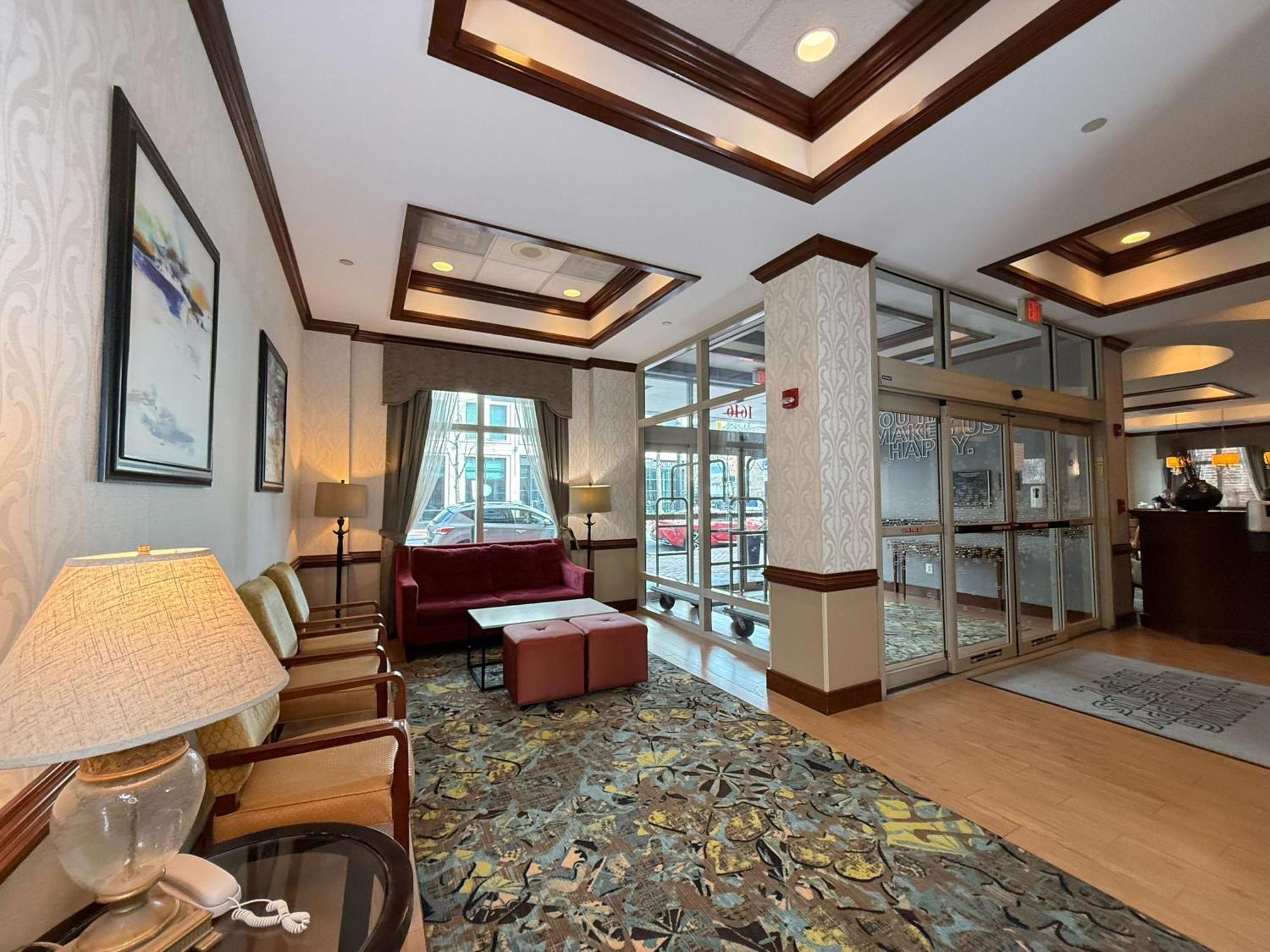 Hampton Inn Alexandria/Old Town Kültér fotó