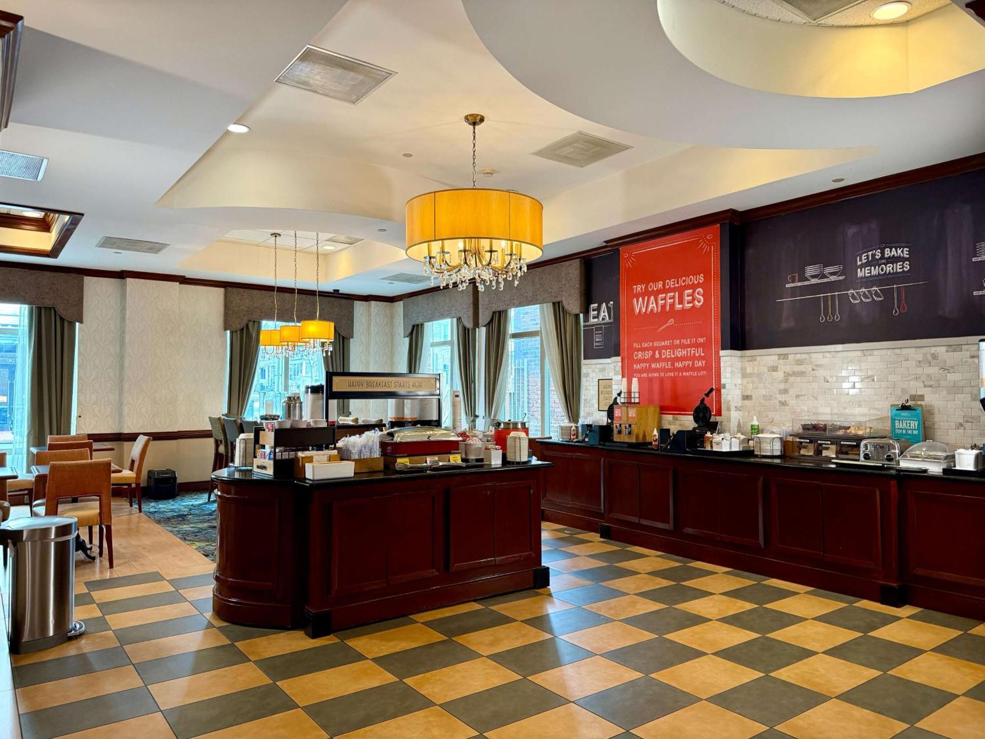 Hampton Inn Alexandria/Old Town Kültér fotó